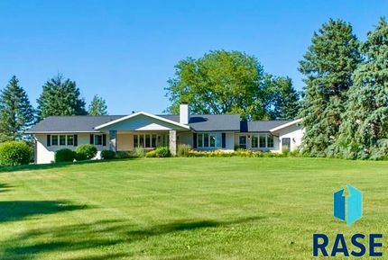 Farm Property for sale in Minnehaha County, South Dakota