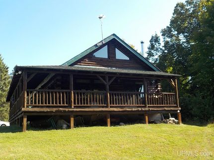Ranch Property for sale in Iron County, Michigan