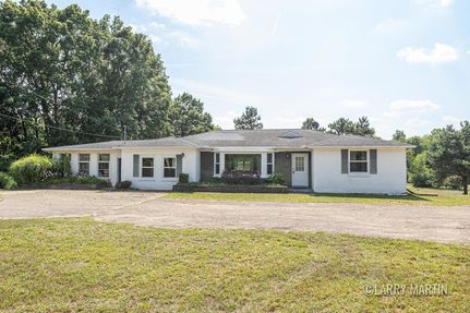 Ranch Property for sale in Allegan County, Michigan