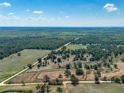 Farm Property in Wilson County, Texas