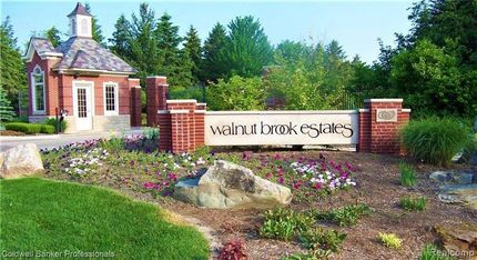 Timberland Property in Oakland County, Michigan