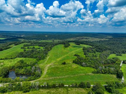 Residential Property for sale in Johnson County, Illinois