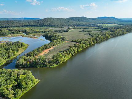 Waterfront Property for sale in Talladega County, Alabama