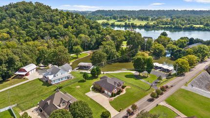 Waterfront Property for sale in Hamilton County, Tennessee