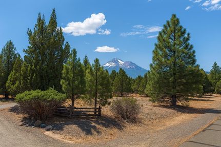 Property for sale in Siskiyou County, California