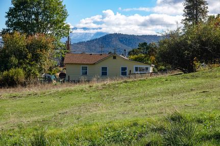 Property for sale in Siskiyou County, California