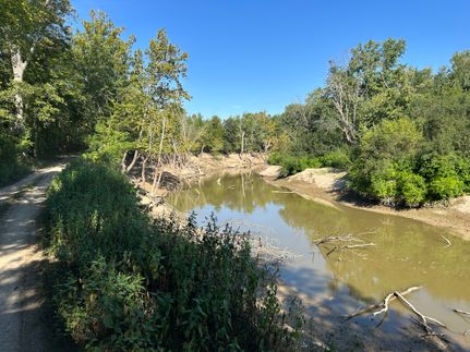 Property for sale in Wayne County, Illinois