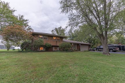 Property for sale in Marion County, Illinois