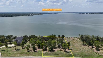 Waterfront Property for sale in Navarro County, Texas