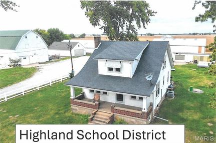 Property for sale in Bond County, Illinois