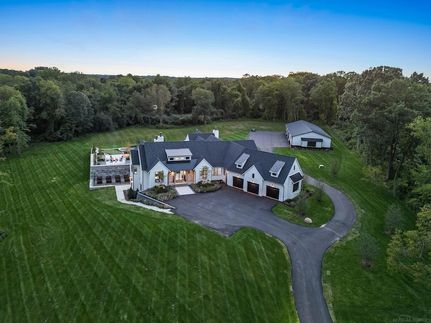 Property for sale in Oakland County, Michigan