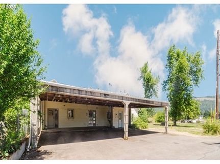 Property for sale in Lane County, Oregon