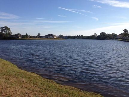 Lakefront Property for sale in DeSoto County, Florida