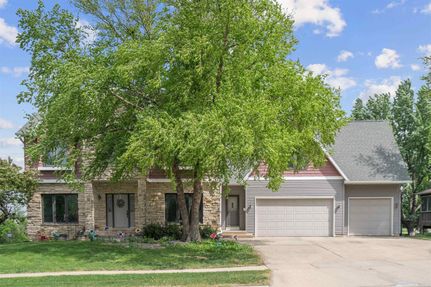 Property for sale in Black Hawk County, Iowa