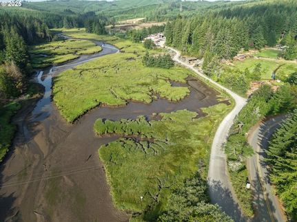 Lakefront Property for sale in Coos County, Oregon