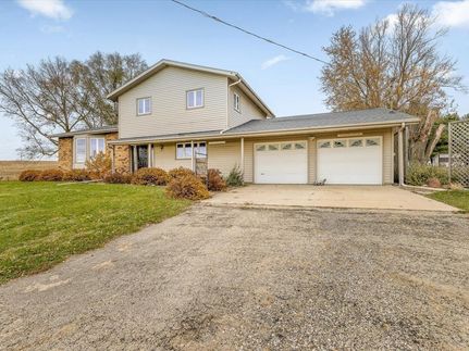 Property for sale in Stephenson County, Illinois