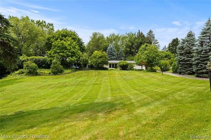 Property for sale in Oakland County, Michigan