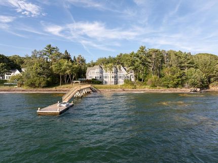 Property for sale in Cumberland County, Maine