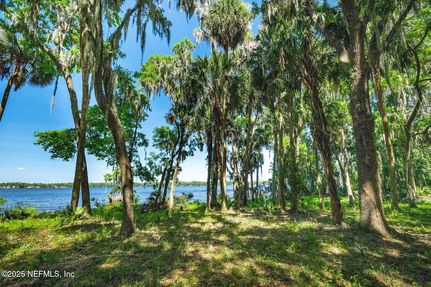 Waterfront Property for sale in Putnam County, Florida