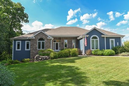 Ranch Property for sale in Waukesha County, Wisconsin