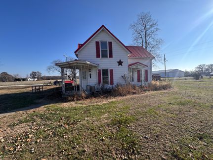 Property for sale in Wayne County, Illinois