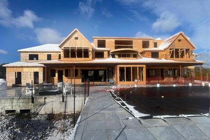 Property for sale in Suffolk County, New York