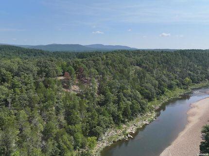 Lakefront Property for sale in Montgomery County, Arkansas