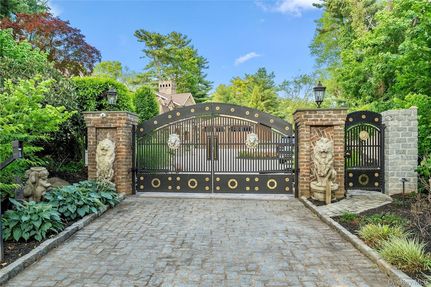 Property for sale in Nassau County, New York