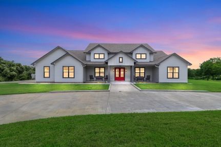 Farm Property for sale in Lavaca County, Texas