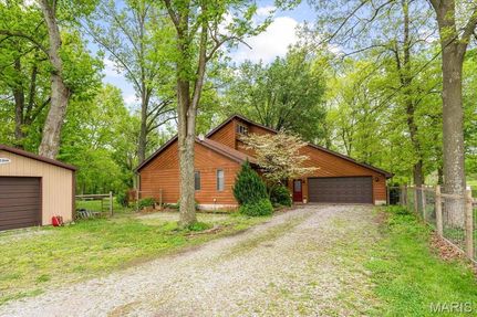 Farm Property for sale in Clinton County, Illinois