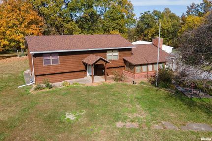 Property for sale in Hamilton County, Illinois