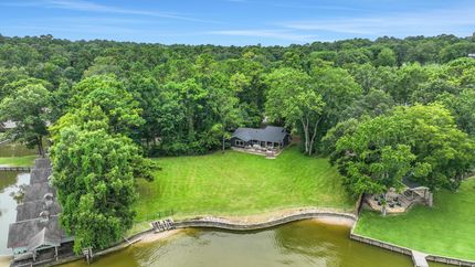 Waterfront Property for sale in San Jacinto County, Texas