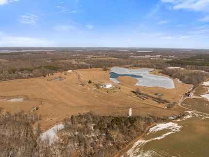 Farm Property for sale in Williamson County, Illinois