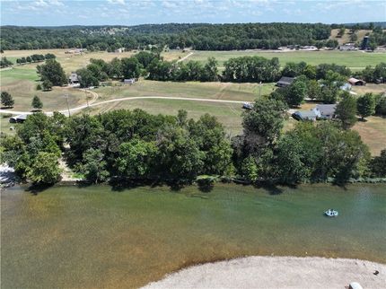 Lakefront Property for sale in McDonald County, Missouri