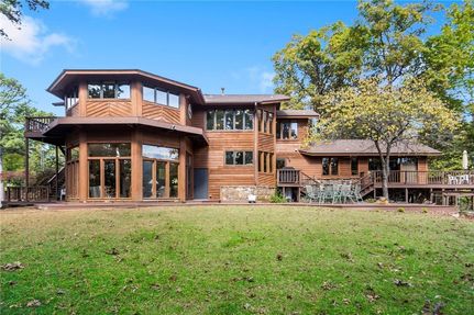 Lakefront Property for sale in Benton County, Arkansas