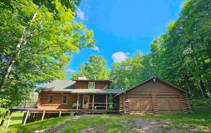 Lakefront Property for sale in Dickinson County, Michigan