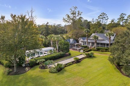 Lakefront Property for sale in Georgetown County, South Carolina