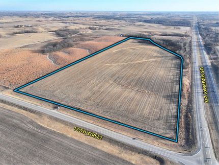 Farm Property for sale in Washington County, Iowa