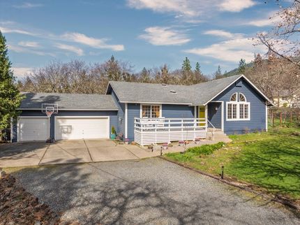 Farm Property for sale in Josephine County, Oregon