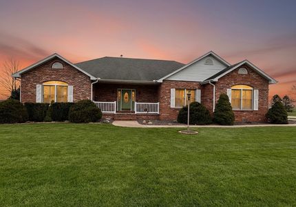 Ranch Property for sale in Jefferson County, Illinois