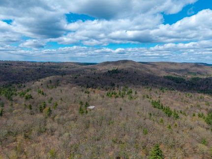 Ranch Property for sale in Hampshire County, Massachusetts