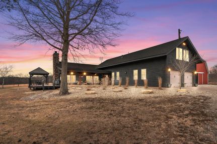 Farm Property for sale in Knox County, Illinois