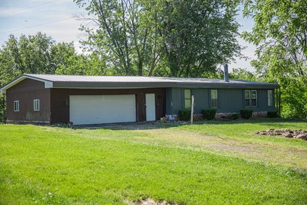 Residential Property for sale in McDonough County, Illinois