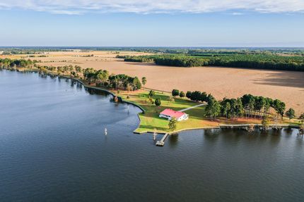 Property for sale in Perquimans County, North Carolina