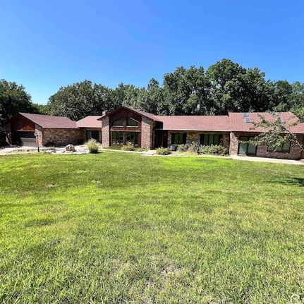 Farm Property for sale in Shawnee County, Kansas