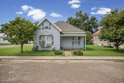 Residential Property for sale in Pike County, Illinois