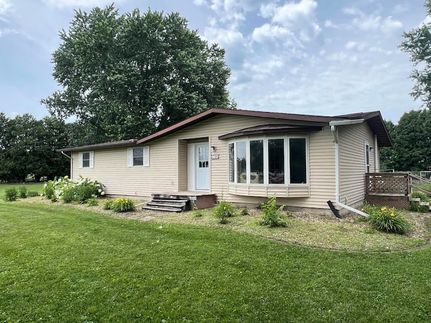 Farm Property for sale in Fayette County, Iowa