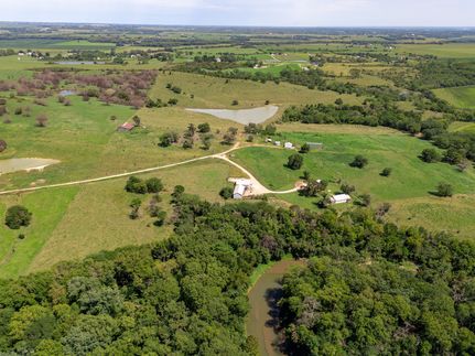 Farm Property for sale in Shawnee County, Kansas