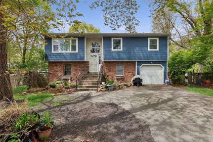 Ranch Property for sale in Suffolk County, New York
