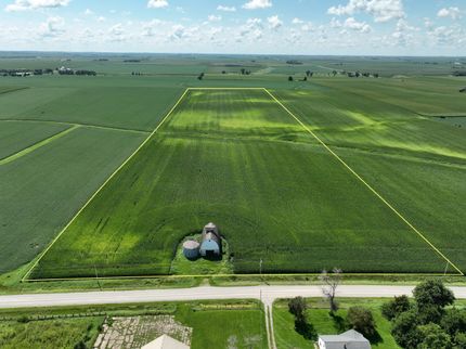 Farm Property for sale in Benton County, Iowa